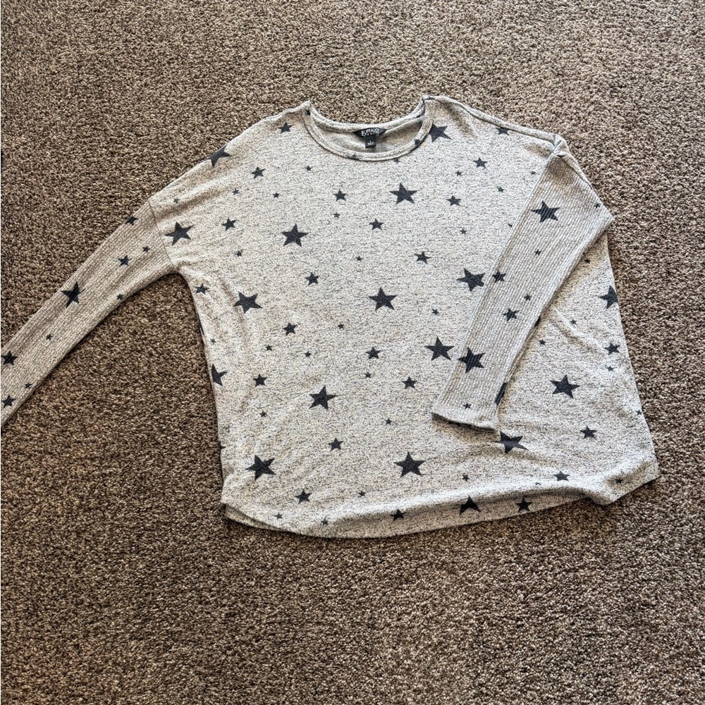 Buffalo David Bitton Gray Star Print Long Sleeve Top